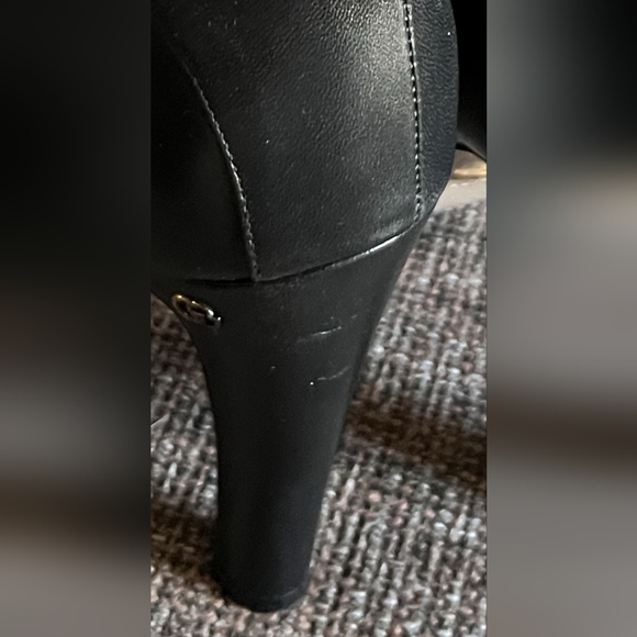 Gucci Leather Charlotte Double G Drawstring Heel Booties, Size 40.5 U.S. 10.5 - Picture 11 of 14